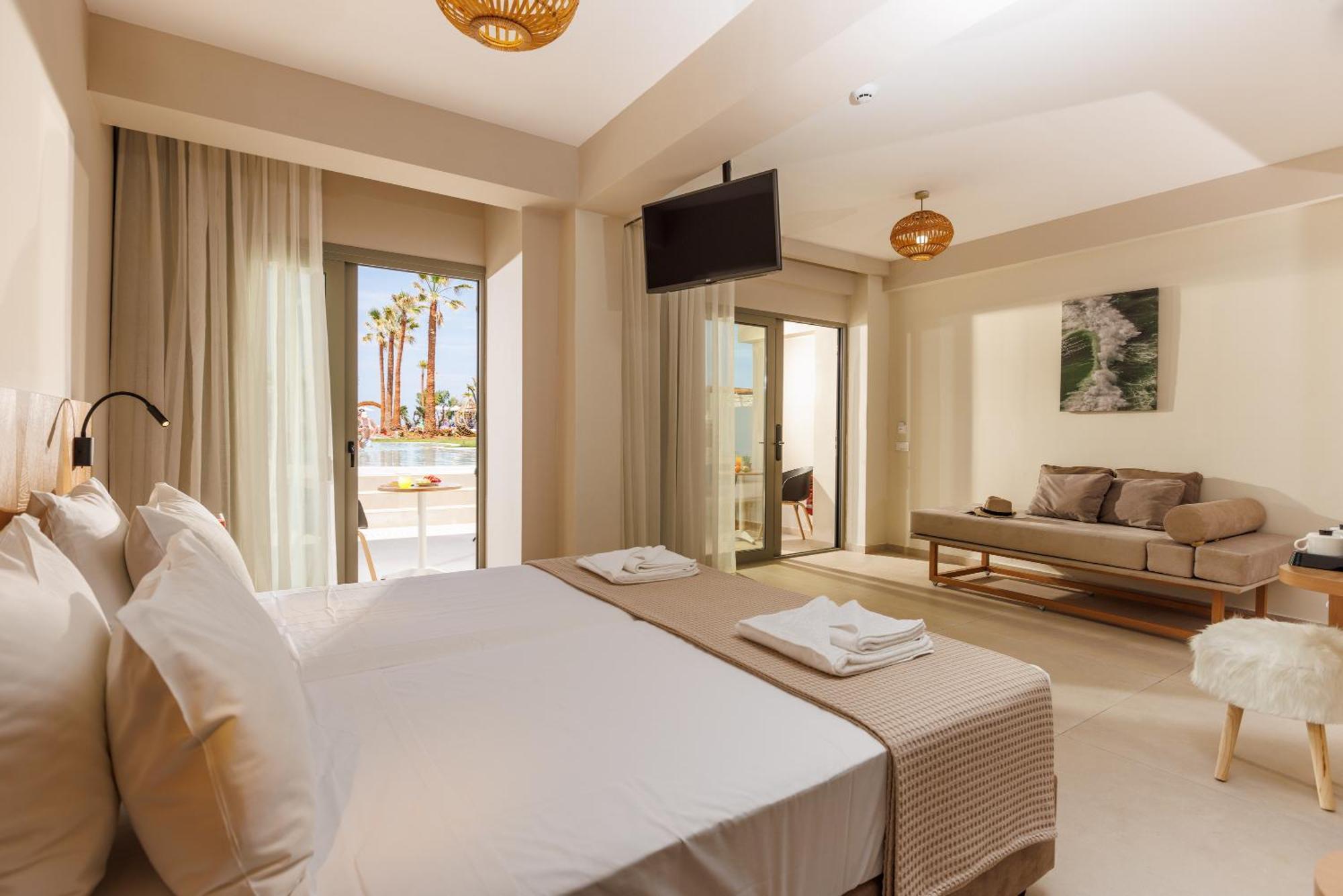 Malia Bay Beach Hotel & Bungalows Buitenkant foto
